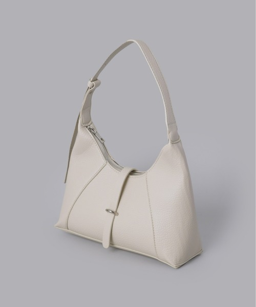 Olu.（オルドット）の「スクエアベルトハンドバッグ（ハンドバッグ・レディース・アイボリー/ブラック/グレイッシュベージュ・FREE）」の16枚目の写真