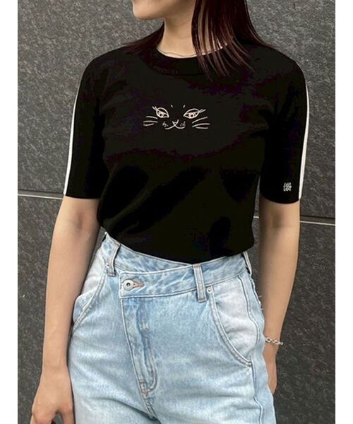 LAGUNAMOON（ラグナムーン）の「LAGUNA CATラインニットプルオーバー（ニット/セーター・レディース・ブラック/アイボリー・FREE）」の3枚目の写真