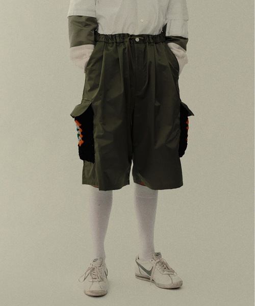 DISCOVERED(ディスカバード)の「KAJIF NYLON CROCHET POCKET CARGO SHORTS(カーゴパンツ・メンズ・ブラック/カーキ・1/3)」の1枚目の写真