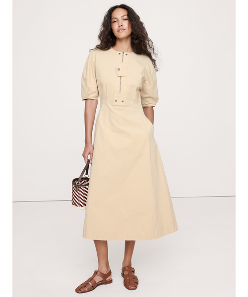 バナナ・リパブリック シルク100% ノースリーブ シャツワンピース　パイソン柄 Banana Republic（バナナリパブリック）の「シルクマキシ シャツ