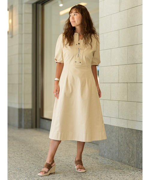 Banana Republic(バナナリパブリック)の「ストレッチコットン ツイル ユーティリティ ミディドレス(ワンピース・レディース・アイボリー/ネイビー・S/M/L/XS)」の10枚目の写真