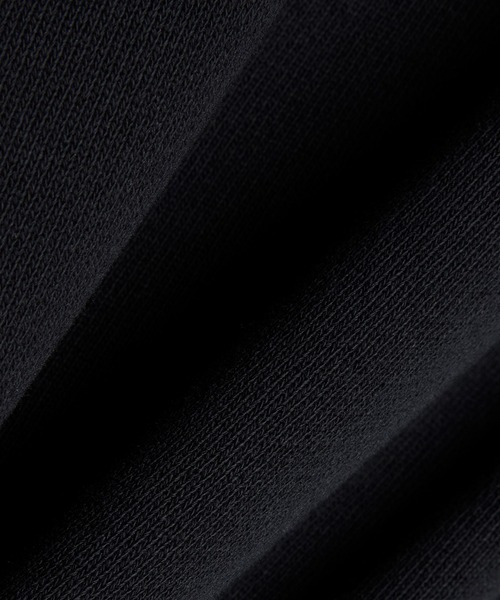 NEW BALANCE(ニューバランス)の「NB GREY クルースウェットシャツ(スウェット・レディース・ブラック/ベージュ・X-LARGE/LARGE/MEDIUM/SMALL)」の7枚目の写真