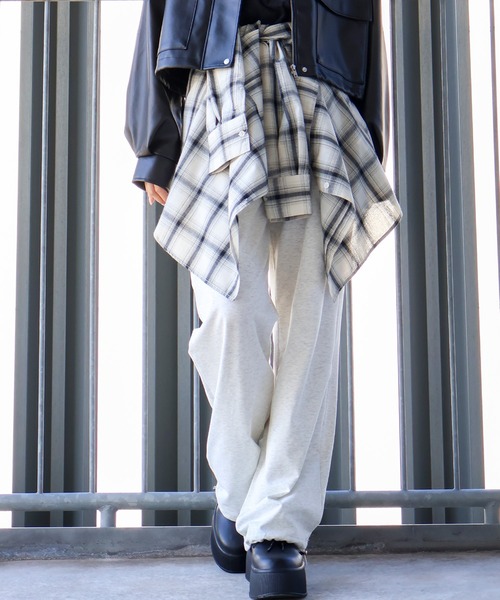 SpRay（スプレイ）の「裾スピンドルパンツ（その他パンツ・レディース・グレー/オートミール・MEDIUM）」の3枚目の写真