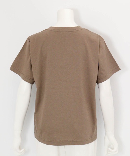 Picone CLUB(ピッコーネクラブ)の「コットン100%UV冷感プリントTシャツ(Tシャツ/カットソー・レディース・ホワイト/ブラウン/ブラック・S/L/M)」の5枚目の写真