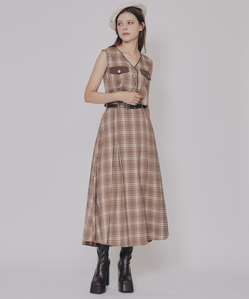 REDYAZEL（レディアゼル）の「メタルプレートベレー（キャスケット・レディース・ブラック/オレンジ/オフホワイト/ブラウン・FREE）」の21枚目の写真