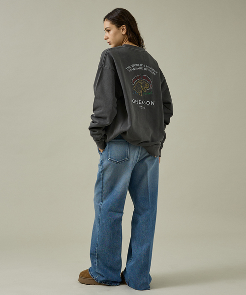 POLeR(ポーラー)の「【POLER/ポーラー】EMB PIGMENT DYE CREW/ピグメント加工./ユニセックス(スウェット・メンズ・グレー/ブラック・M/L)」の13枚目の写真