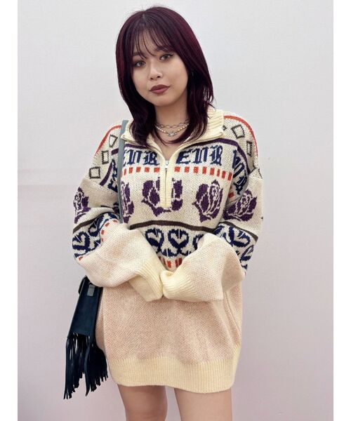 EVRIS（エヴリス）の「フラワーミックスジャガードニットトップス（ニット/セーター・レディース・アイボリー/ブラック/ボルドー・FREE）」の15枚目の写真