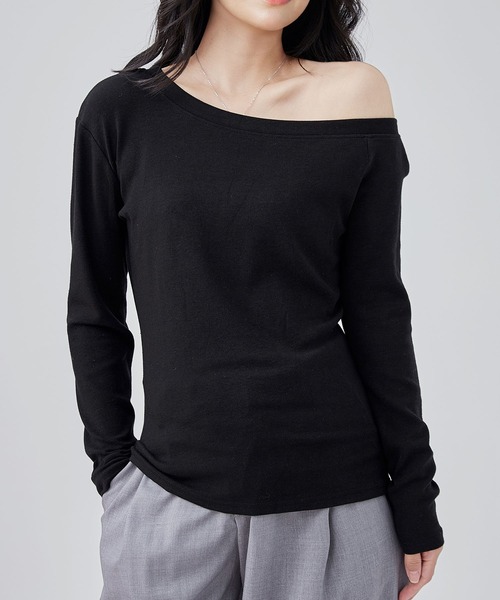 Lace Ladies(レースレディース)の「ソリッドカラー ワンショルダー 長袖 カット トップス(Tシャツ/カットソー・レディース・ブラック/ライトグレー/ホワイト/ダークグレー・FREE)」の1枚目の写真