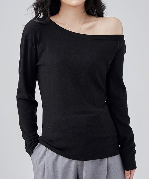 Lace Ladies(レースレディース)の「ソリッドカラー ワンショルダー 長袖 カット トップス(Tシャツ/カットソー・レディース・ブラック/ライトグレー/ホワイト/ダークグレー・FREE)」の6枚目の写真