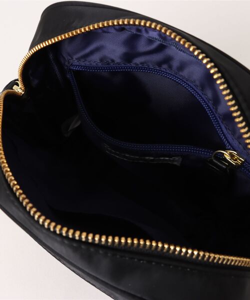 U.S. POLO ASSN.(ユーエスポロアッスン)の「【U.S. POLO ASSN.】 ユーエスポロアッスン ナイロン スクエアショルダーバッグ USPA-2720(ショルダーバッグ・レディース・ライトグレー/ブラウン/ワインレッド/ブラック・FREE)」の7枚目の写真