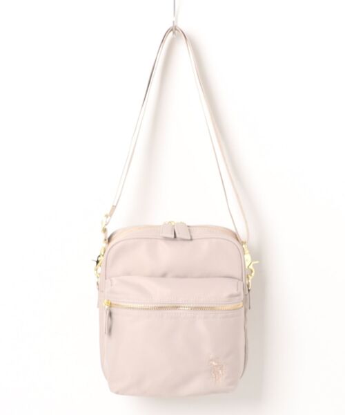 U.S. POLO ASSN.(ユーエスポロアッスン)の「【U.S. POLO ASSN.】 ユーエスポロアッスン ナイロン スクエアショルダーバッグ USPA-2720(ショルダーバッグ・レディース・ライトグレー/ブラウン/ワインレッド/ブラック・FREE)」の9枚目の写真