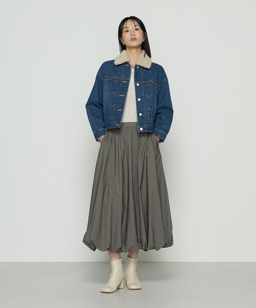 K.T KIYOKO TAKASE（キヨコタカセ）の「10.5オンス空紡デニム フェイクファー襟付きデニムジャケット（デニムジャケット・レディース・グレー/インディゴブルー/ワンウォッシュ・9号）」の13枚目の写真