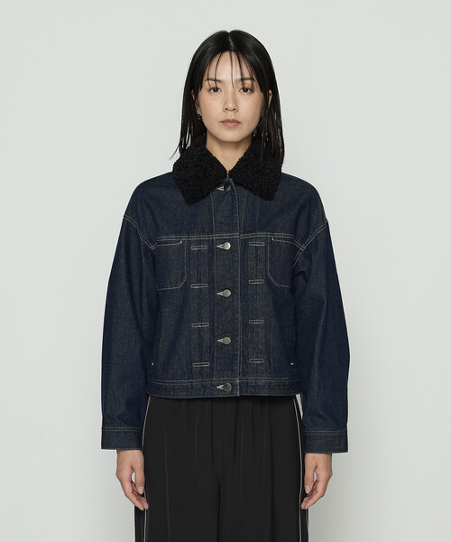 K.T KIYOKO TAKASE（キヨコタカセ）の「10.5オンス空紡デニム フェイクファー襟付きデニムジャケット（デニムジャケット・レディース・グレー/インディゴブルー/ワンウォッシュ・9号）」の19枚目の写真