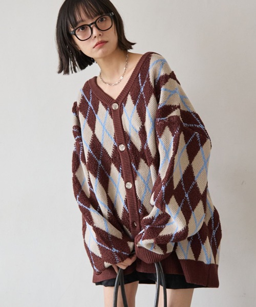 PBLIM（ページボーイリム）の「《UNISEX》アーガイルカーディガン（カーディガン/ボレロ・レディース・ブラック/ブラウン・FREE）」の21枚目の写真