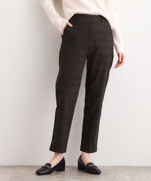 grove（グローブ）の「【選べる着丈/多機能】裏起毛ハイパーストレッチテーパードパンツ（その他パンツ・レディース・ナチュラル/ブラック/アイボリー系1/ダークブラウン系1・03/02/01/23/22/21/13/12/11/05/04）」の3枚目の写真