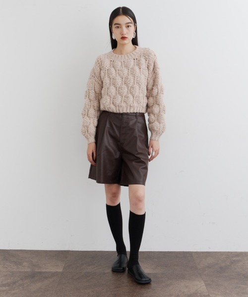 DFFUR.(ディフル)の「ぽこぽこボリュームニットトップス(ニット/セーター・レディース・ベージュ/グレー・FREE)」の11枚目の写真