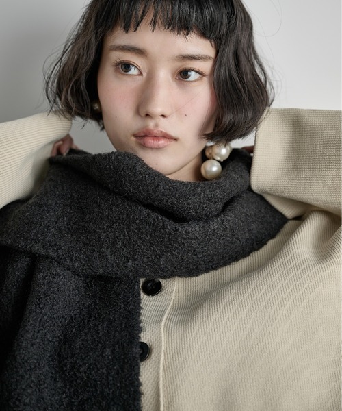 ウール混ブークレフリンジマフラー（マフラー）｜THE YOn（ザヨン）の