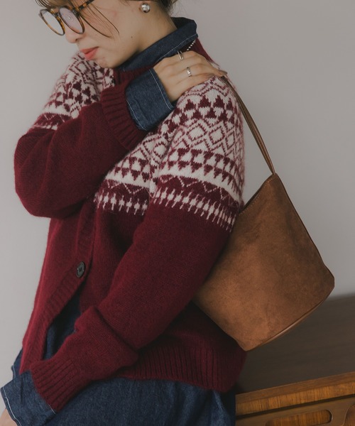 210nouve(トゥージュヌーブ)の「【チャーム付】フェイク スエード バケツ ショルダーバッグ(ショルダーバッグ・レディース・ブラック/ブラウン/ブルー/レッド・FREE)」の21枚目の写真