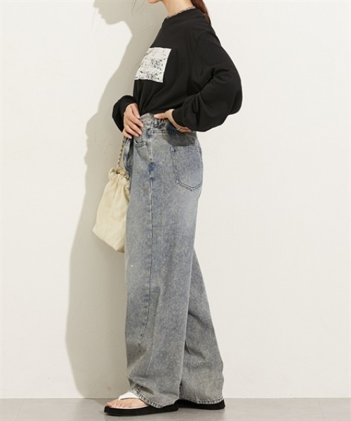 nissen（ニッセン）の「ボリューム長袖袖ロゴＴシャツ（Tシャツ/カットソー・レディース・ブラック系/グリーン系/ホワイト系1/ホワイト系2・M/L）」の6枚目の写真