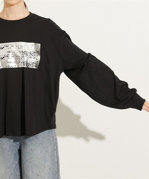 nissen（ニッセン）の「ボリューム長袖袖ロゴＴシャツ（Tシャツ/カットソー・レディース・ブラック系/グリーン系/ホワイト系1/ホワイト系2・M/L）」の21枚目の写真