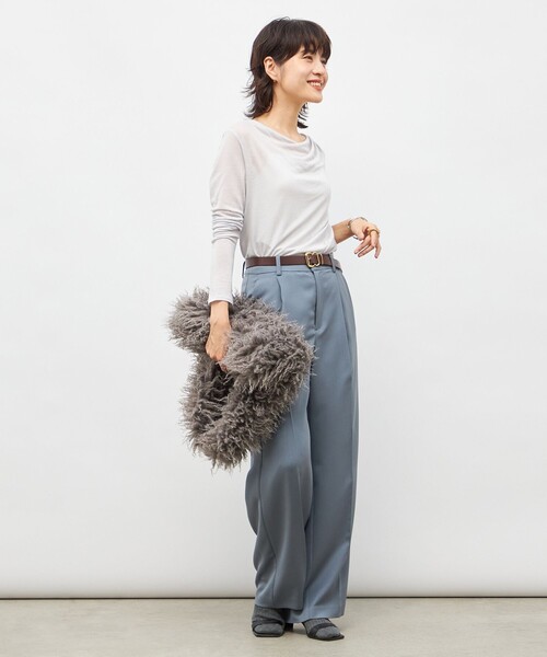 NOLLEY’S Sophi(ノーリーズソフィ)の「ウォッシャブルカシミヤシルクシアーラメドレープロンT(Tシャツ/カットソー・レディース・オフホワイト/ブラック/グレイッシュベージュ・38)」の7枚目の写真