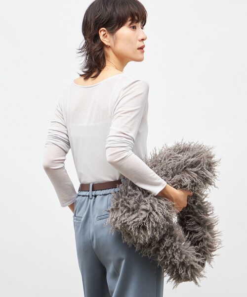 NOLLEY’S Sophi(ノーリーズソフィ)の「ウォッシャブルカシミヤシルクシアーラメドレープロンT(Tシャツ/カットソー・レディース・オフホワイト/ブラック/グレイッシュベージュ・38)」の8枚目の写真