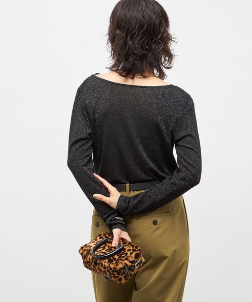 NOLLEY’S Sophi(ノーリーズソフィ)の「ウォッシャブルカシミヤシルクシアーラメドレープロンT(Tシャツ/カットソー・レディース・オフホワイト/ブラック/グレイッシュベージュ・38)」の22枚目の写真