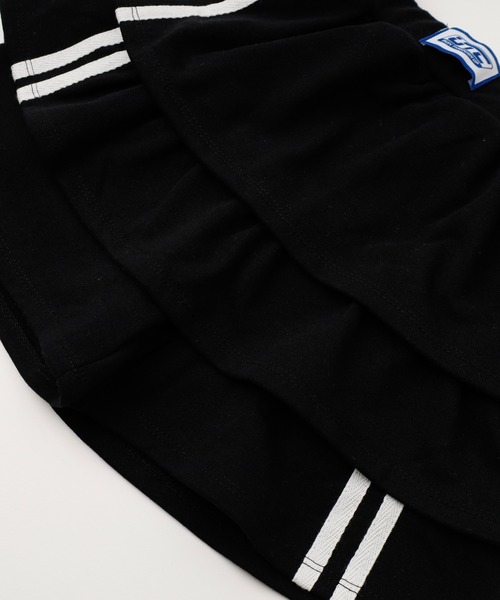 URBAN CHERRY（アーバンチェリー）の「【U.TRACK/ユードットトラック】ラインツーティアフリルショートパンツ（スカート・キッズ・グレー/ブラック/ネイビー・110cm/120cm/130cm/140cm/150cm）」の14枚目の写真