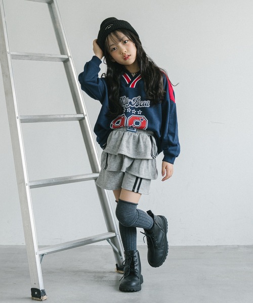 URBAN CHERRY（アーバンチェリー）の「【U.TRACK/ユードットトラック】ラインツーティアフリルショートパンツ（スカート・キッズ・グレー/ブラック/ネイビー・110cm/120cm/130cm/140cm/150cm）」の21枚目の写真