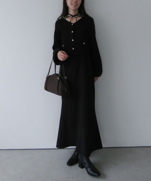 archives（アルシーヴ）の「金釦ニットＣＤ×マーメイドキャミワンピースＳＥＴ（ワンピース・レディース・アイボリー/ブラック/モカ・MEDIUM）」の3枚目の写真