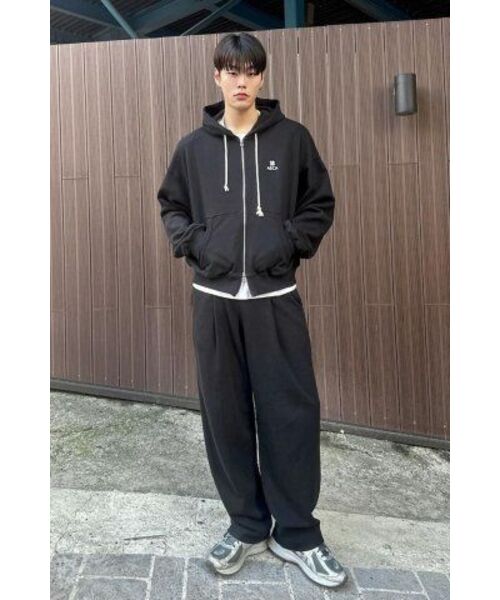 AECA(エイカ)の「EVERYDAY AECA CLOVER ZIP UP HOODIE-BLACK(パーカー・レディース・その他・SMALL/MEDIUM/LARGE/W/X-LARGE)」の11枚目の写真