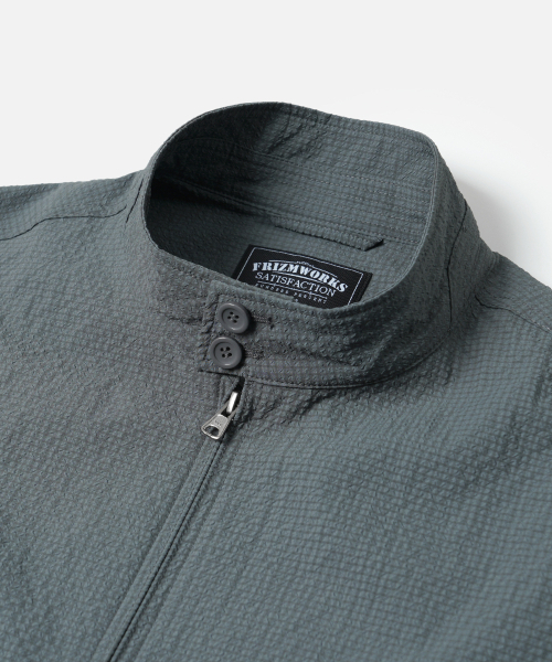 FRIZMWORKS(フリズムワークス)の「SEERSUCKER BUDDY HARRINGTON JACKET _ BLUE GRAY(ブルゾン・メンズ・その他・MEDIUM/LARGE/X-LARGE)」の4枚目の写真