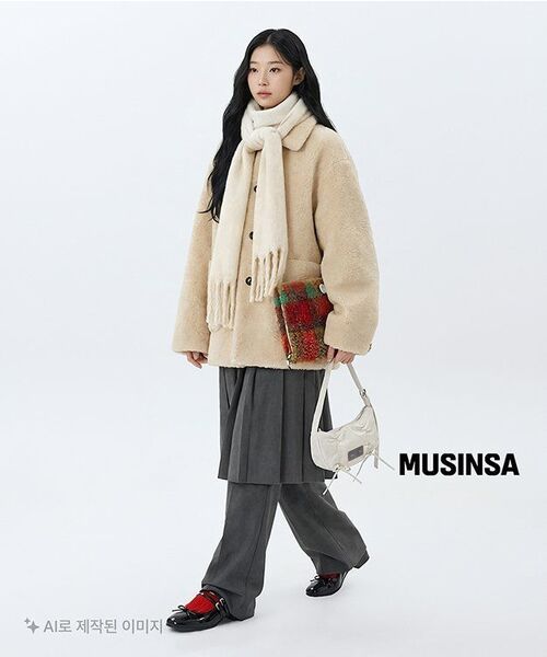 MUSINSA STANDARD WOMAN（ムシンサスタンダードウーマン）の「ウィメンズプリーツスカートレイヤードスラックス[ミディアムグレー]（スラックス・レディース・その他・26/27/28/29/34/32/30/31/24/25）」の2枚目の写真