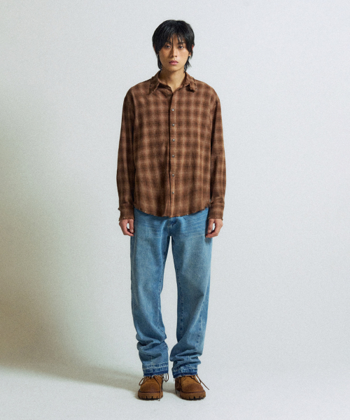 SLOWACID（スローアシッド）の「カットオフグランジチェックシャツ[ブラウン]（シャツ/ブラウス・メンズ・ブラウン・SMALL/MEDIUM/LARGE）」の2枚目の写真