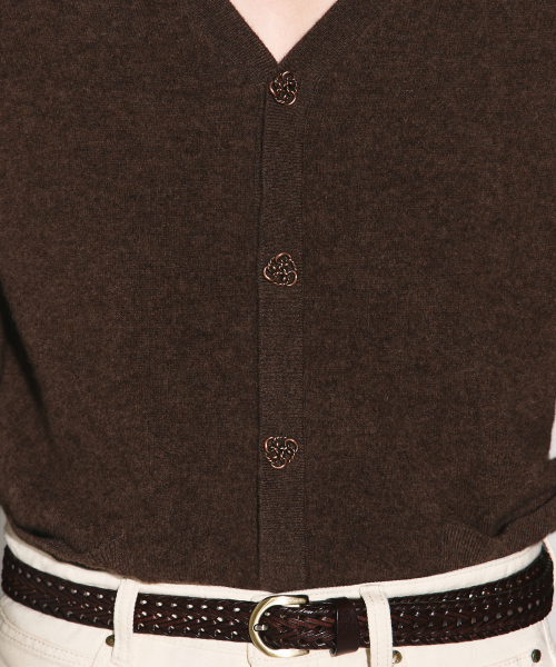 WESLEYHYUSTON(ウェズリーユーストン)の「Vine metal button wool cardigan brown(カーディガン/ボレロ・メンズ・その他・LARGE/MEDIUM)」の2枚目の写真