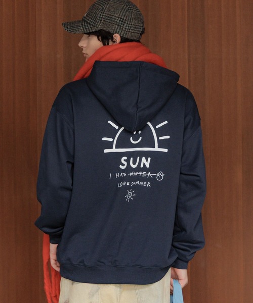 ALAND(エーランド)の「【UNISEX】 ALAND×INAPSQUARE/スウェットフーディー(ウラケ)(スウェット・レディース・グレー/ブラック/ネイビー・LARGE/SMALL)」の3枚目の写真