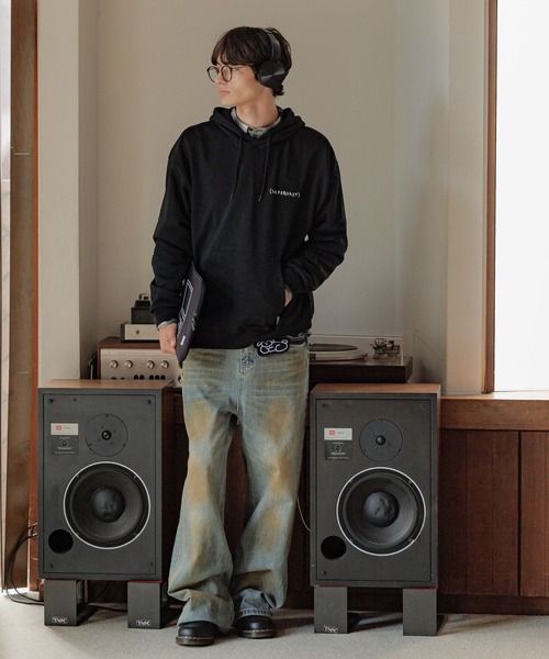 ALAND(エーランド)の「【UNISEX】 ALAND×INAPSQUARE/スウェットフーディー(ウラケ)(スウェット・レディース・グレー/ブラック/ネイビー・LARGE/SMALL)」の10枚目の写真