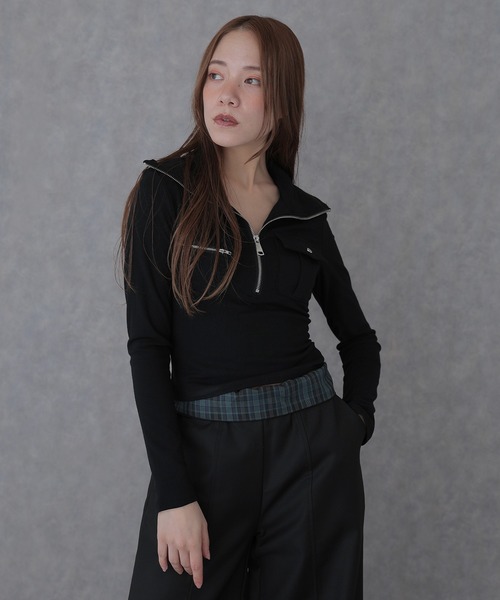SUWDEE(スーディー)の「half zip double pocket tops(Tシャツ/カットソー・レディース・ブラック/ブラウン・FREE)」の5枚目の写真