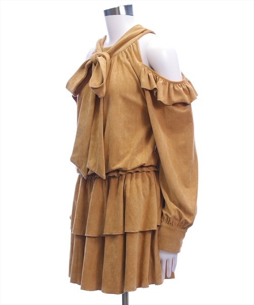 clear（クリア）の「2wayリボンフェイクスエード長袖ミニワンピース[大人 フェミニン 上品]≪AW新作≫（ワンピース・レディース・ベージュ/チャコールグレー・F）」の13枚目の写真