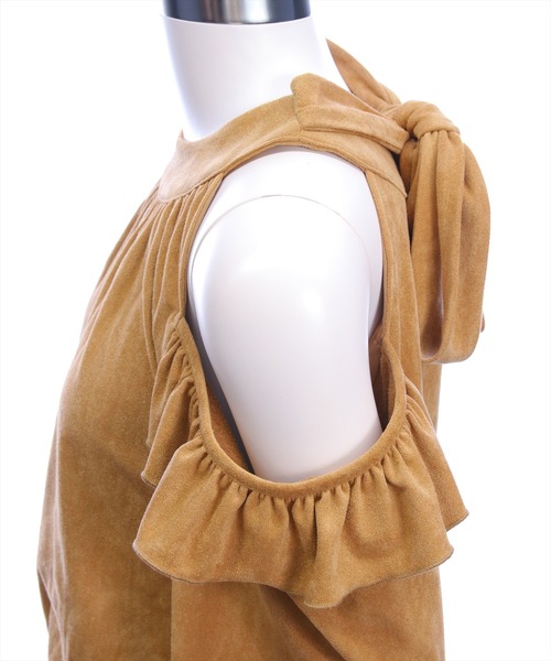 clear（クリア）の「2wayリボンフェイクスエード長袖ミニワンピース[大人 フェミニン 上品]≪AW新作≫（ワンピース・レディース・ベージュ/チャコールグレー・F）」の10枚目の写真