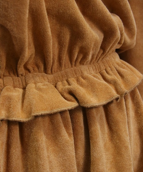 clear（クリア）の「2wayリボンフェイクスエード長袖ミニワンピース[大人 フェミニン 上品]≪AW新作≫（ワンピース・レディース・ベージュ/チャコールグレー・F）」の3枚目の写真