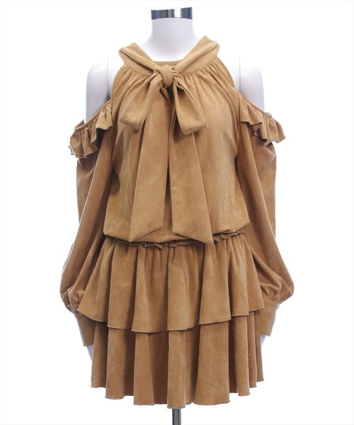 clear（クリア）の「2wayリボンフェイクスエード長袖ミニワンピース[大人 フェミニン 上品]≪AW新作≫（ワンピース・レディース・ベージュ/チャコールグレー・F）」の4枚目の写真