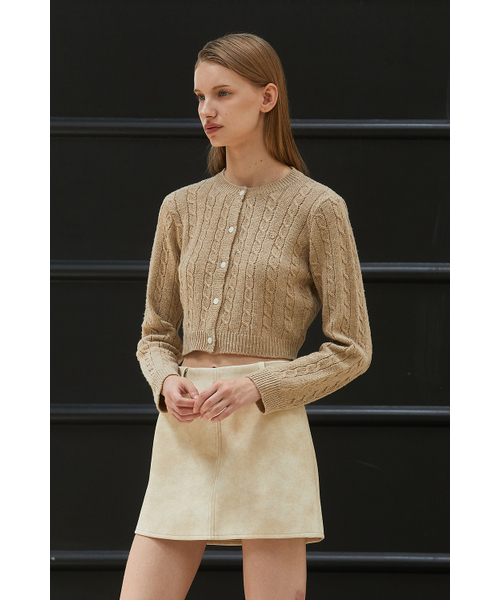 ANOETIC(アノエティック)の「ANC GOLD CABLE CARDIGAN_BEIGE(カーディガン/ボレロ・レディース・ベージュ・FREE)」の2枚目の写真