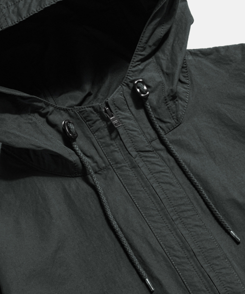 ESPIONAGE(エスピオナジ)の「Traveler Hooded Jacket Dark Grey(ナイロンジャケット・メンズ・その他・MEDIUM/X-LARGE)」の4枚目の写真