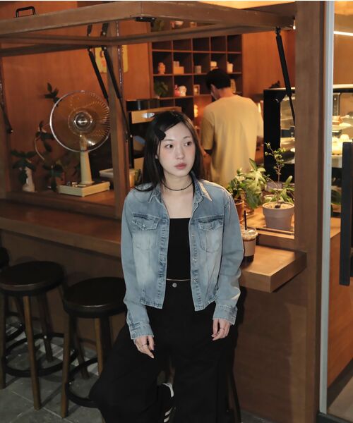 DECET WOMEN（デケット ウーマン）の「クロップドデニムシャツ DCWSH001LBlueA（シャツ/ブラウス・レディース・その他・SMALL/MEDIUM）」の14枚目の写真