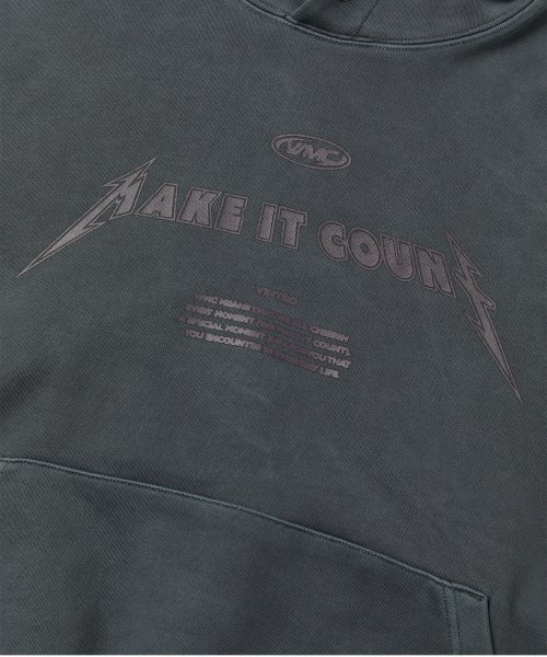 WMC(ダブリューエムシー)の「ピグメントフードパーカー_NAVY(パーカー・メンズ・ネイビー・MEDIUM/LARGE/X-LARGE)」の4枚目の写真
