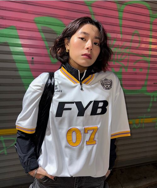 TOLANCE(トランス)の「ラグビースポーツクラブショートスリーブ - ホワイト(Tシャツ/カットソー・メンズ・ホワイト・MEDIUM/LARGE/X-LARGE/XX-LARGE/XXX-LARGE)」の9枚目の写真
