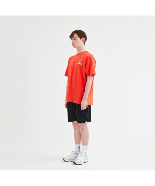 CODE I'M（コードアイエム）の「LABロゴプリントオーバーサイズ半袖Tシャツオレンジ（Tシャツ/カットソー・メンズ・その他・MEDIUM/LARGE/X-LARGE）」の3枚目の写真