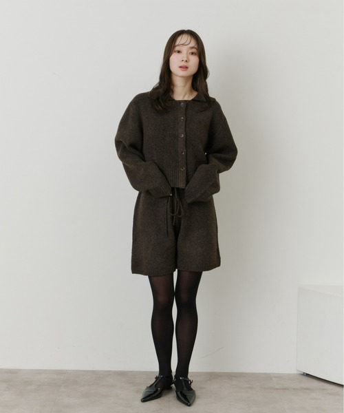 Olu.（オルドット）の「クロップドニットカーディガン[セットアップ可能]（ニット/セーター・レディース・ブラウン/チャコールグレー・FREE）」の17枚目の写真