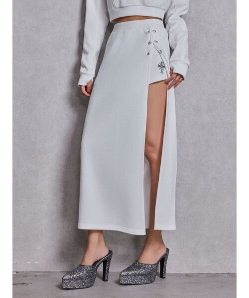 GYDA（ジェイダ）の「sacred edge crossレースアップロングスリットスウェットスカート（スカート・レディース・ブラック/グレー/オフホワイト・FREE）」の2枚目の写真